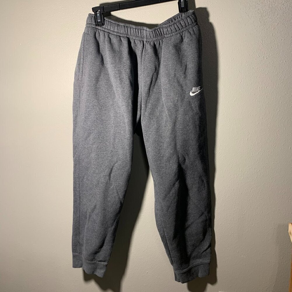 Nike sweatpants/joggers - size large